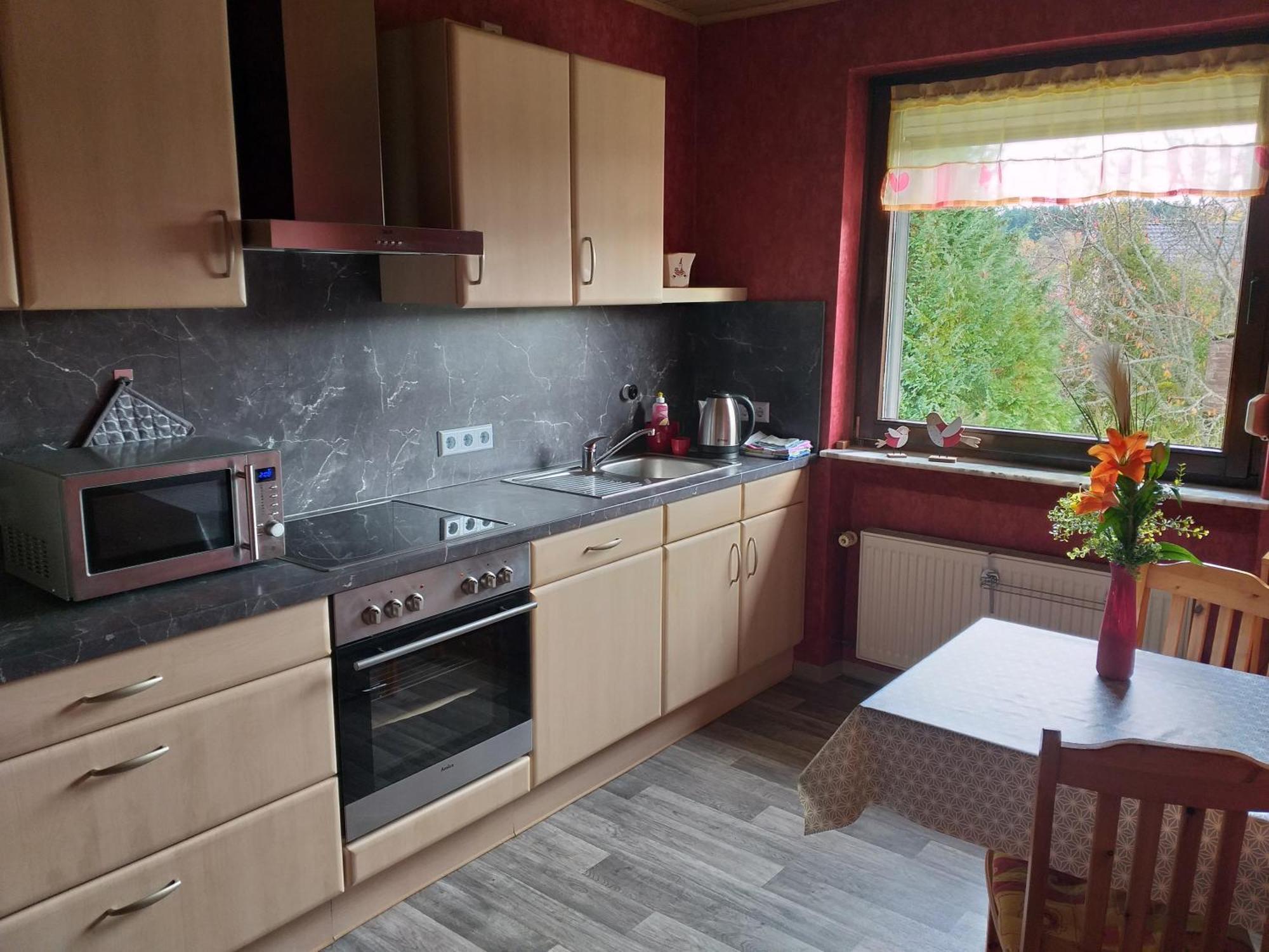 Apartment Zwei Schlafzimmer- Betten In Komforthoehe Baumholder Bagian luar foto