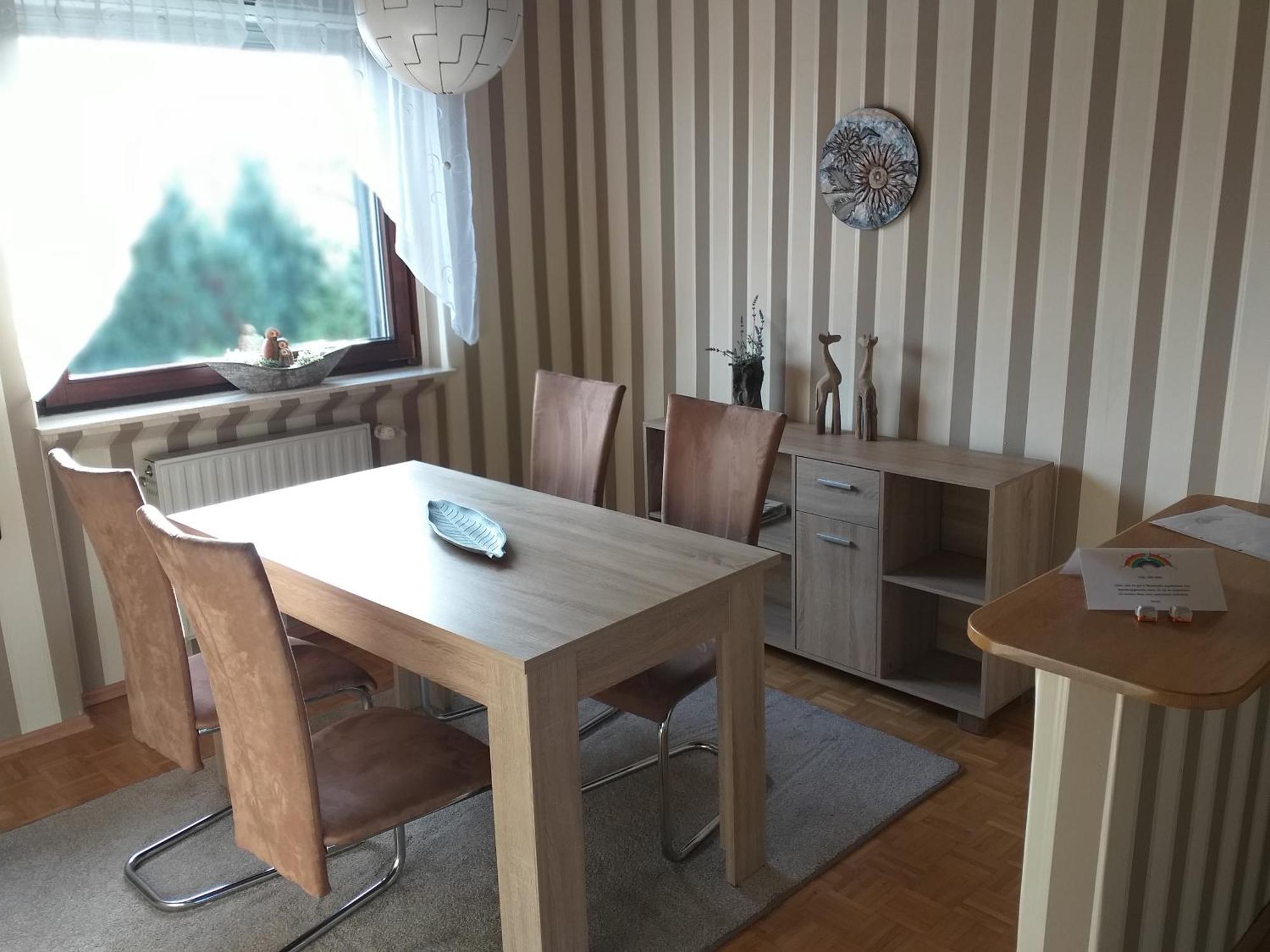 Apartment Zwei Schlafzimmer- Betten In Komforthoehe Baumholder Bagian luar foto